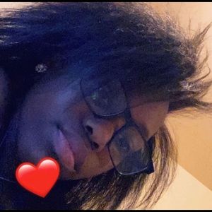 Meet your Posher, Antoinette